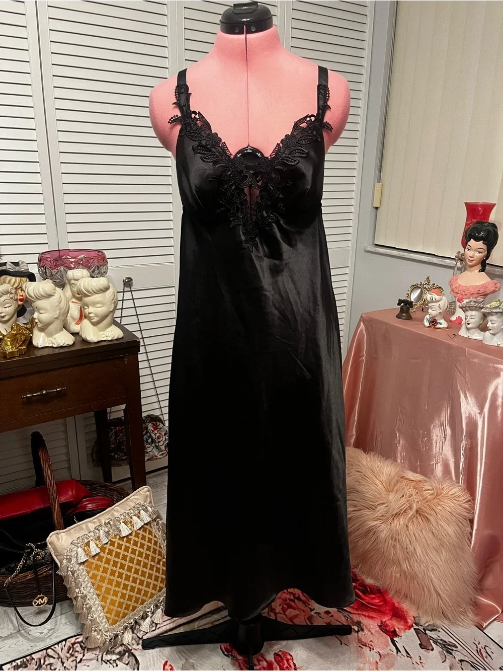 Black Satin Lace Nightgown – Old Hollywood Style - Elegant & Romantic